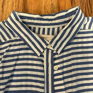 LOFT women’s cotton button down. Blue and white striped